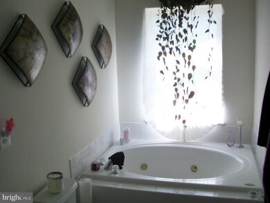 42768 Kearney Terrace unit 4C, Chantilly, VA 20152 - photo 3