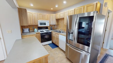 103 Alice Ave unit B, Hamilton, MT 59840 - photo 6