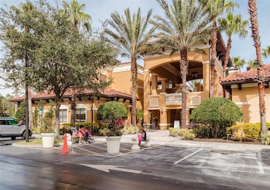 12538 Floridays Resort Dr unit 405-C, Orlando, FL 32821 - photo 3