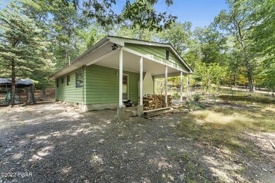 157 Kayla Dr, Bushkill, PA 18324 - photo 2