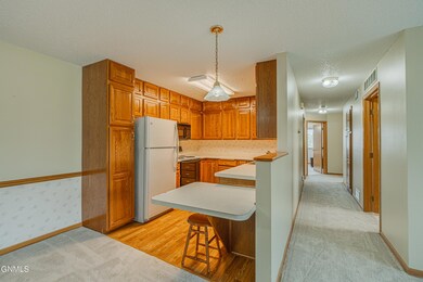 3333MontrealSt302_0028