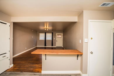 4402 29th St unit B, Lubbock, TX 79410 - photo 6