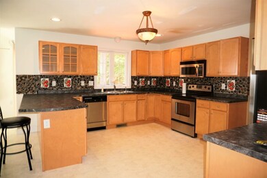 1 Carnation Cir, Nashua, NH 03062 - photo 4