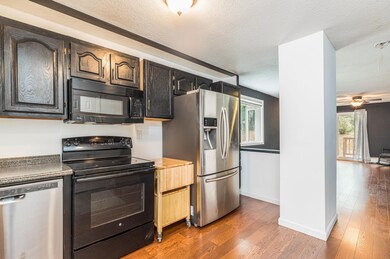 70 Shelburne Rd, Merrimack, NH 03054 - photo 7