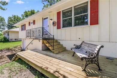 117 SW 21st St, Oak Grove, MO 64075 - photo 3