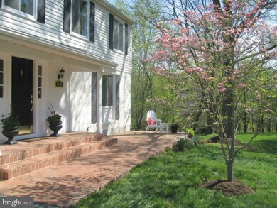 1121 Riva Ridge Dr, Great Falls, VA 22066 - photo 5