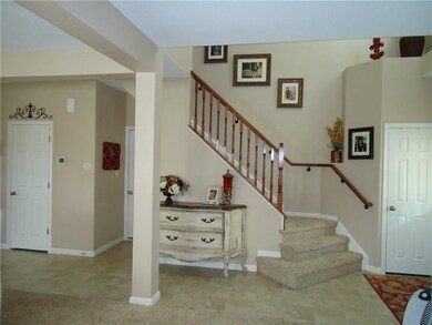 2800 Twinleaf Dr, Plainfield, IN 46168 - photo 3