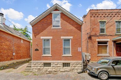 755 Macon Alley