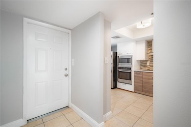 One Laurel Place Condominiums unit 408, Tampa, FL 33602 - photo 5