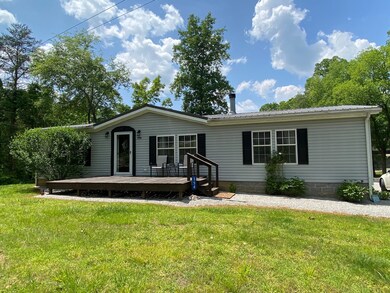 354 Spruce St, Burnside, KY 42519 - photo 2