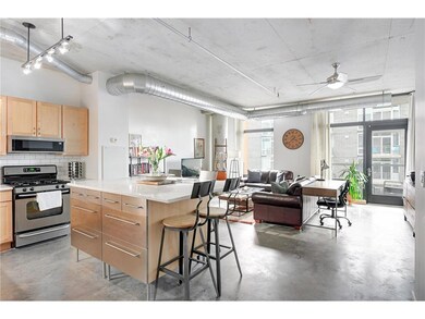 Stunning unit at 720 Lofts