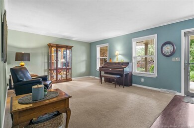 4342 Country View Dr, Floyds Knobs, IN 47119 - photo 4