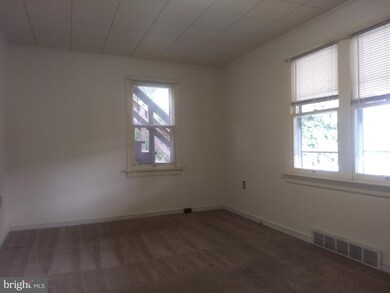 4219 York St unit 1, Harrisburg, PA 17111 - photo 4