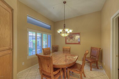 005_Dining Area