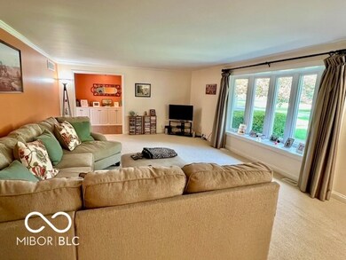 3443 Nugent Blvd, Columbus, IN 47203 - photo 4