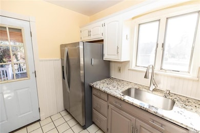 60 Pershing Blvd, Whitehall, PA 18052 - photo 6