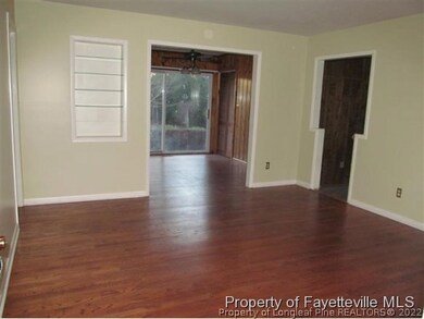 666 Montclair Rd, Fayetteville, NC 28314 - photo 7