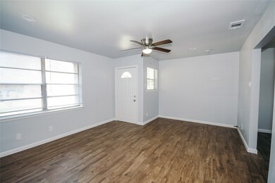10330 Lera St, Houston, TX 77016 - photo 3
