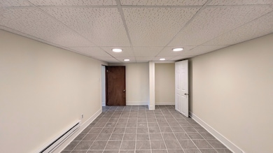 607 Walnut St unit 5, Lemont, IL 60439 - photo 5