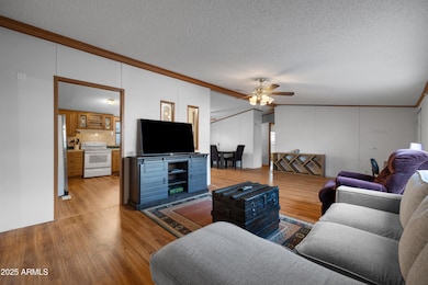 1802 E Campo Bello Dr unit 117, Phoenix, AZ 85022 - photo 5