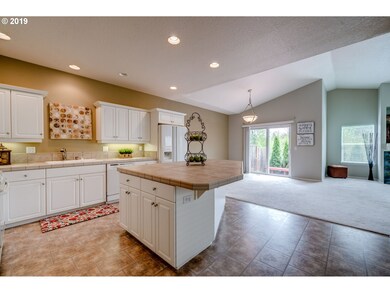 Kitchen/Living Room