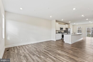 23647 Highliner Way, California, MD 20619 - photo 4