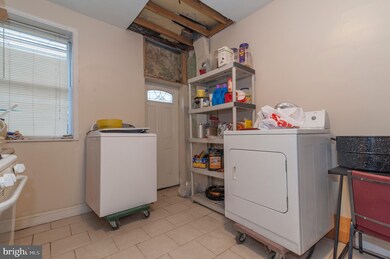 1752 Carswell St, Baltimore, MD 21218 - photo 5