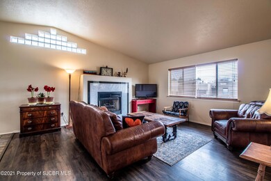 4700 Sunrise Cir, Farmington, NM 87401 - photo 3
