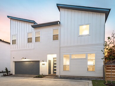 502 W Donovan St unit I, Houston, TX 77091 - photo 2