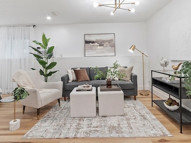 7 Wildwood St unit 3, Dracut, MA 01826 - photo 2