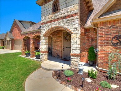 705 NE 23rd St, Moore, OK 73160 - photo 3