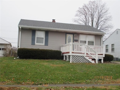 718 Fletcher Ln, Beech Grove, IN 46107 - photo 2