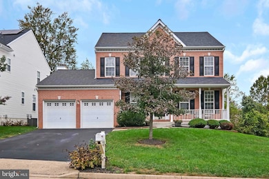 35530 Sarasota St, Round Hill, VA 20141 - photo 2