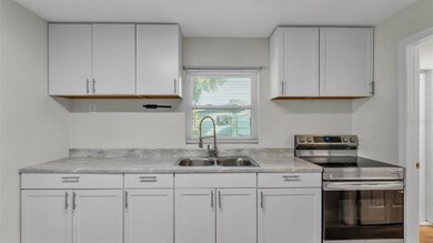 570 W Lucile St, Bartow, FL 33830 - photo 5