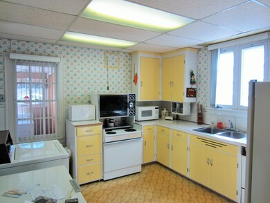 318 S Turnpike Rd, Dalton, PA 18414 - photo 5