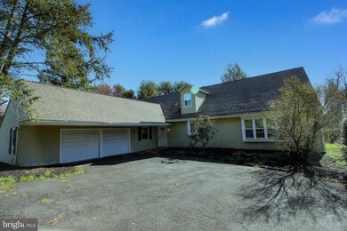 160 Woodcrest Ln, Doylestown, PA 18901 - photo 3