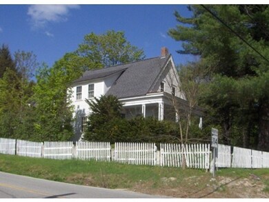 Stately New Englander