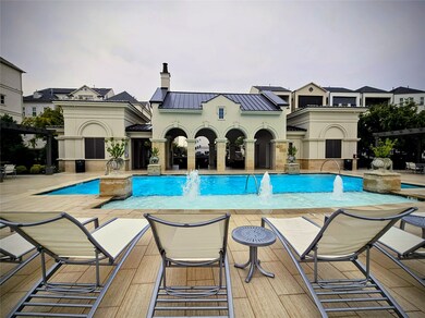 949 Dunleigh Meadows Ln, Houston, TX 77055 - photo 2