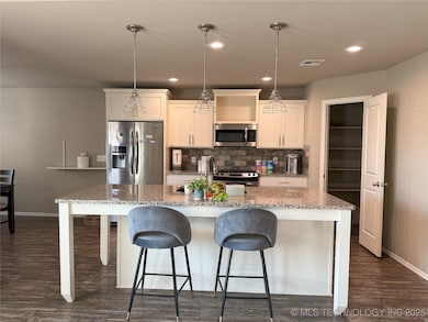 13672 S Kenosha Ave, Glenpool, OK 74033 - photo 7