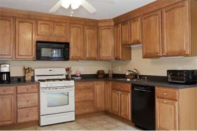 15 Lakeview St, Sharon, MA 02067 - photo 3