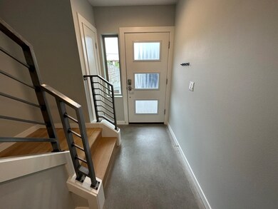 4325 Whitman Ave N unit B, Seattle, WA 98103 - photo 5