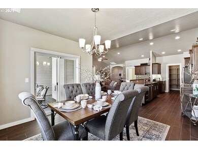 1352 Lorien Ln, Eugene, OR 97404 - photo 6