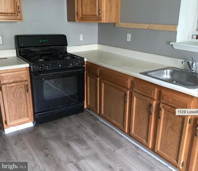 1129 Lowell St, Camden, NJ 08104 - photo 6