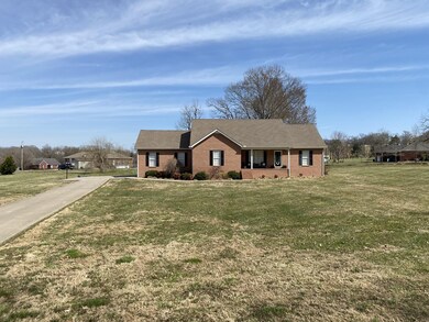 114 Stephens Ln, Shelbyville, TN 37160 - photo 3