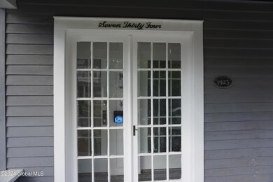 734 Myrtle Ave, Albany, NY 12208 - photo 6