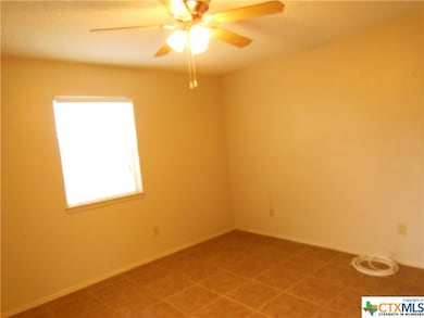 396 Buttercup Ln, New Braunfels, TX 78130 - photo 7