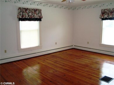 Exterior Front - Extra large bedrooms