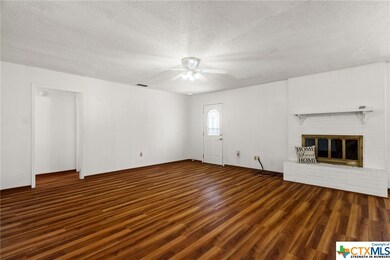 1004 Deorsam Dr, Copperas Cove, TX 76522 - photo 6