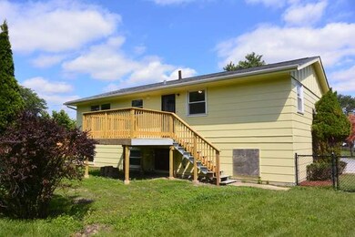 16918 Magnolia Dr, Hazel Crest, IL 60429 - photo 5