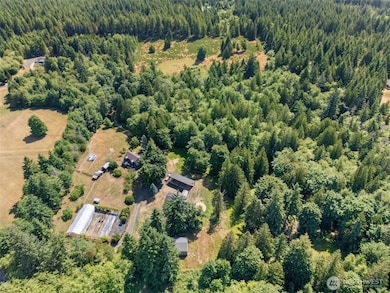 13505 E Victor Rd, Gig Harbor, WA 98329 - photo 2